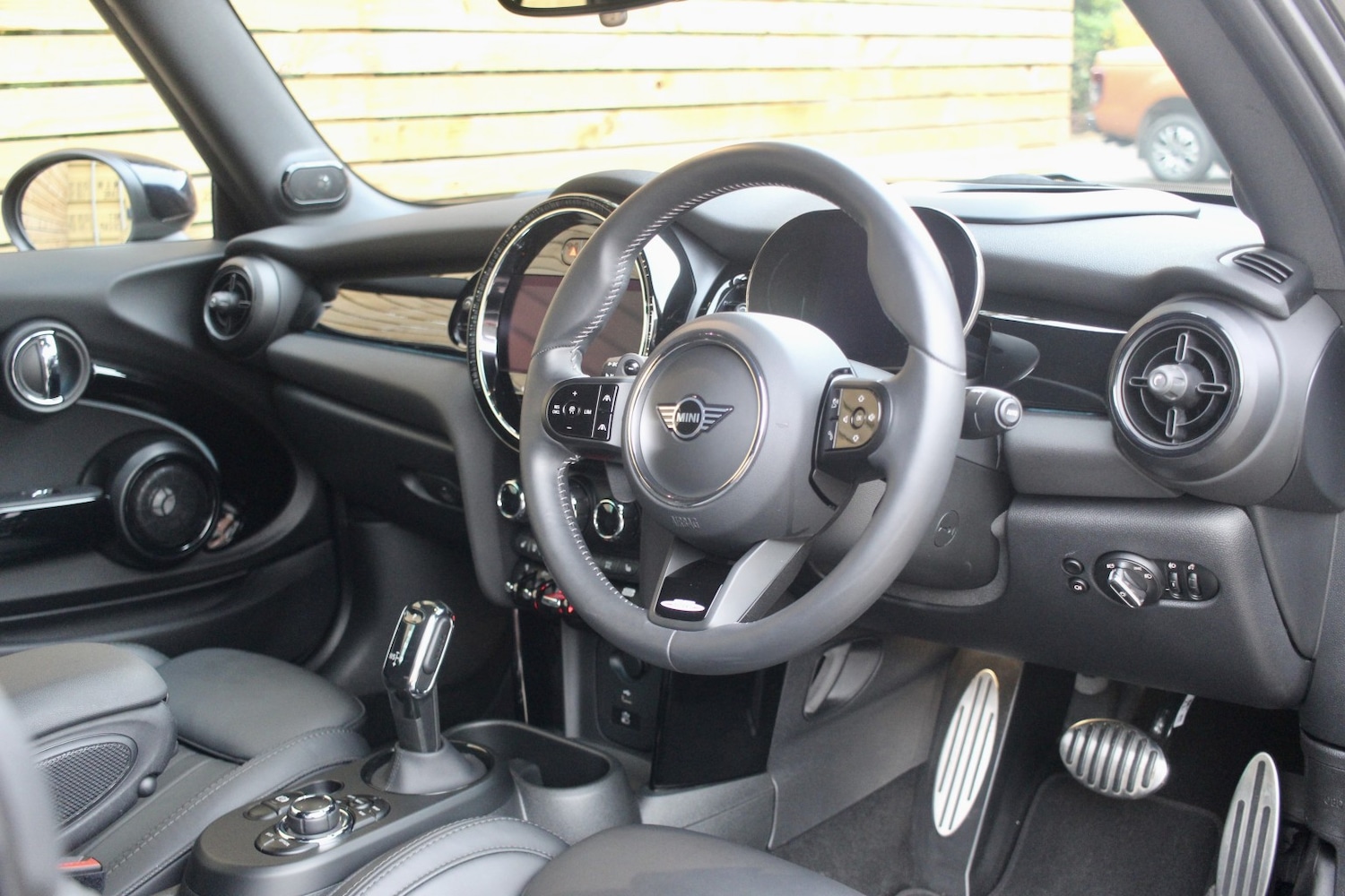 Used MINI Convertible 2022 for sale - 76605693: Photo 6