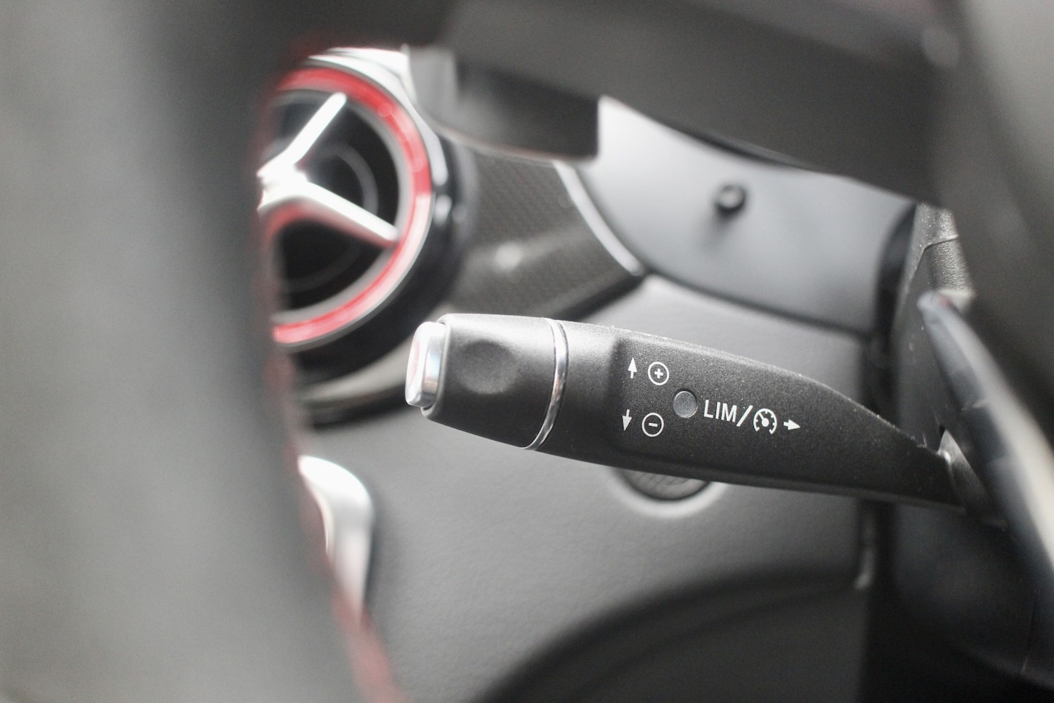 Used Mercedes-Benz CLA 2018 for sale - 77991578: Photo 27