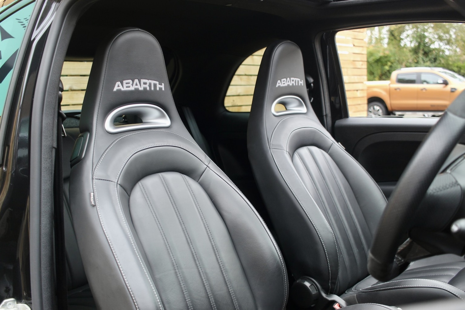 Used Abarth 595 2021 for sale - 76605745: Photo 9