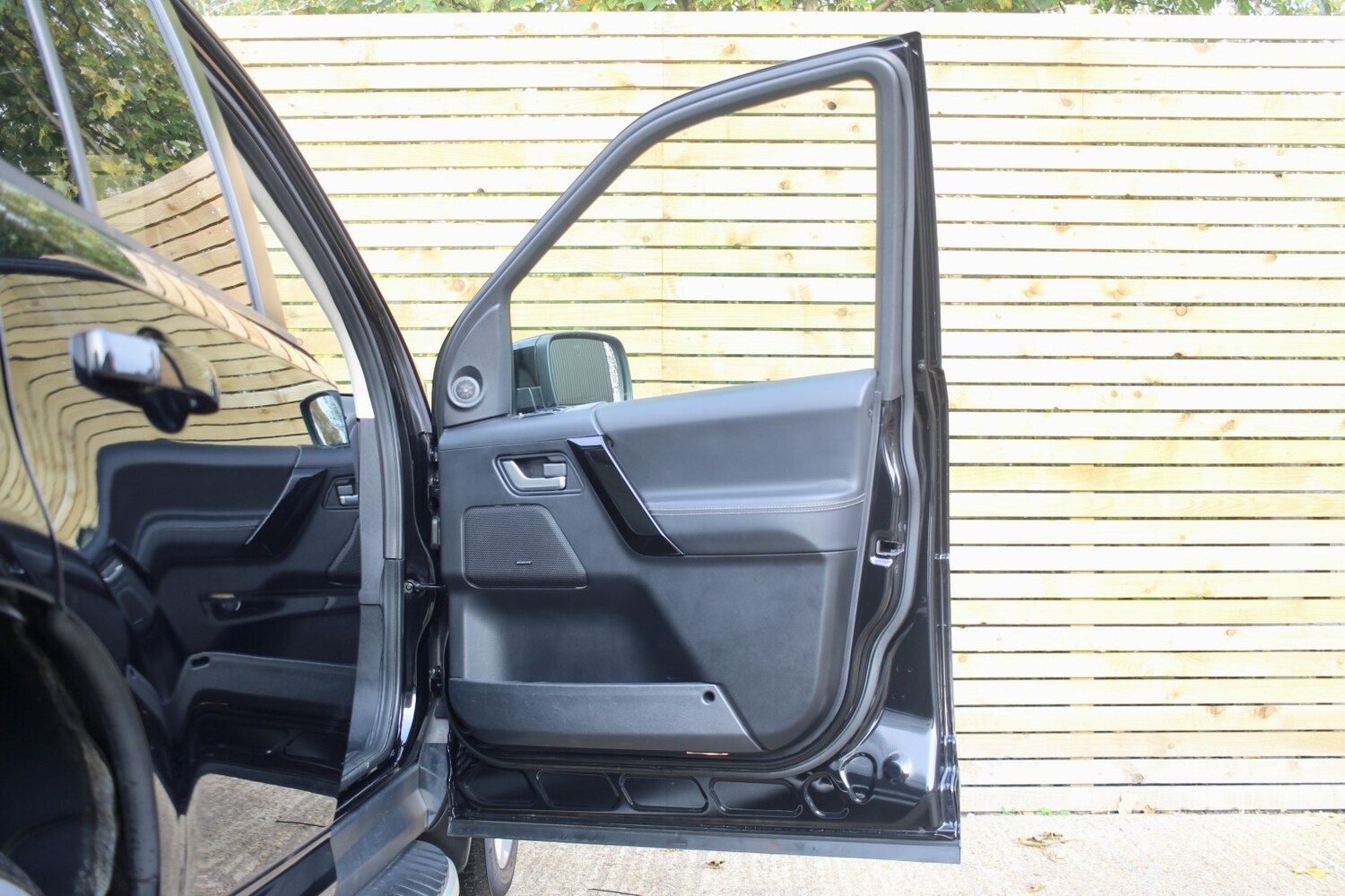 Used Land Rover Freelander 2 2014 for sale - 76769905: Photo 32