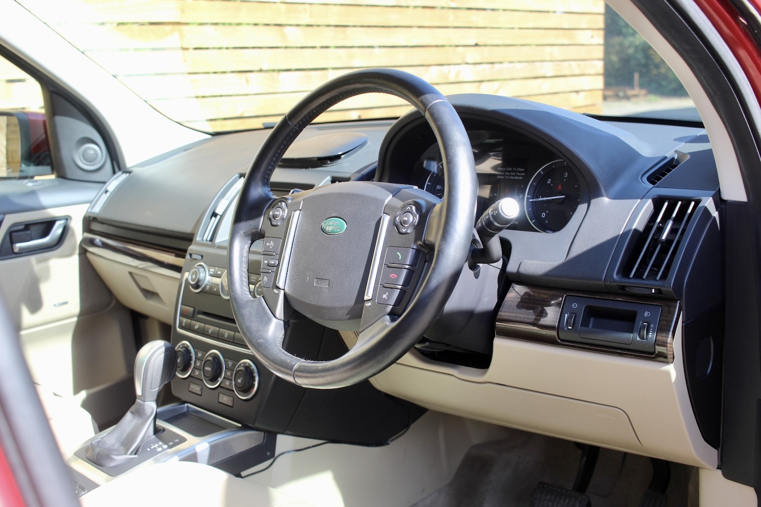 Used Land Rover Freelander 2014 for sale - 78213495: Photo 3