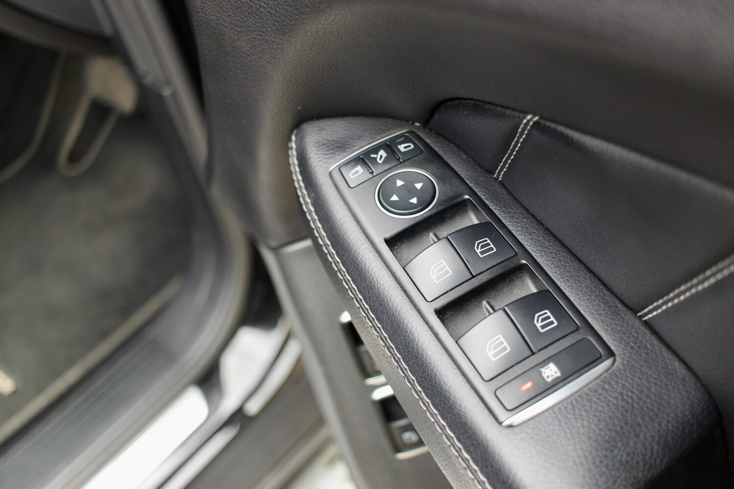 Used Mercedes-Benz GL Class 2015 for sale - 77721384: Photo 35