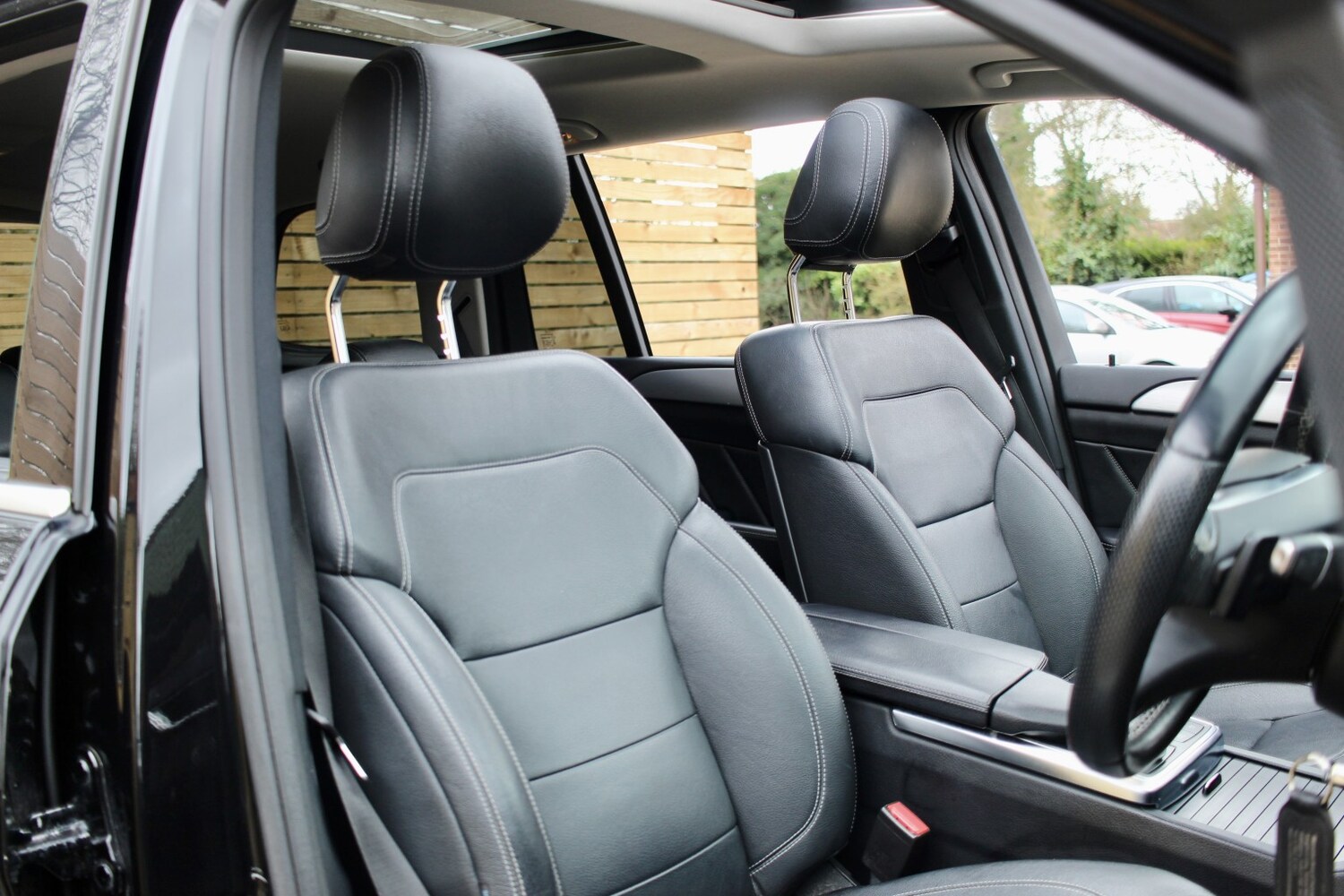 Used Mercedes-Benz GL Class 2015 for sale - 77721384: Photo 9