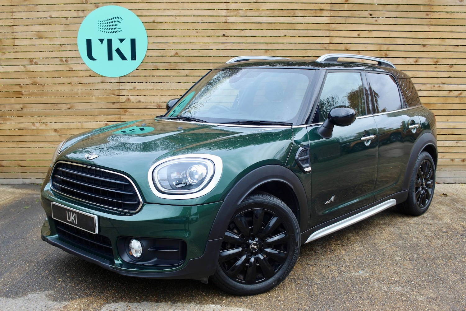 Used MINI Countryman 2017 for sale - 76605766: Photo 1
