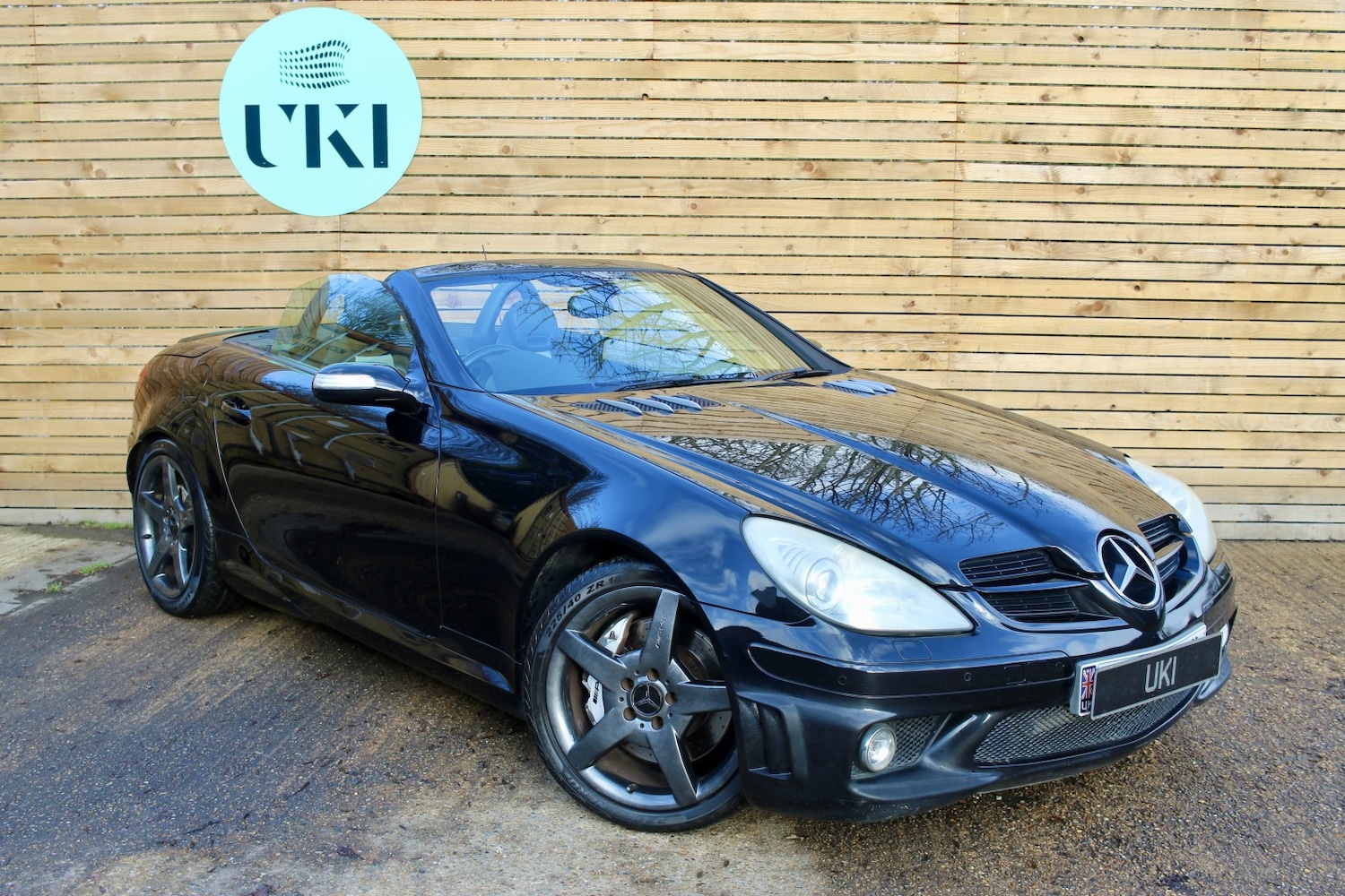 Used Mercedes-Benz SLK 2005 for sale - 77289212: Photo 2