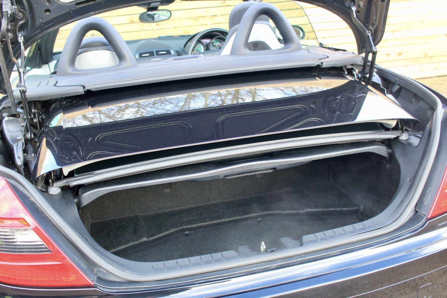 Used Mercedes-Benz SLK 2005 for sale - 77289212: Photo 26