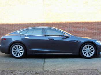 Used Tesla Model S 2017 for sale - 73004465: Photo