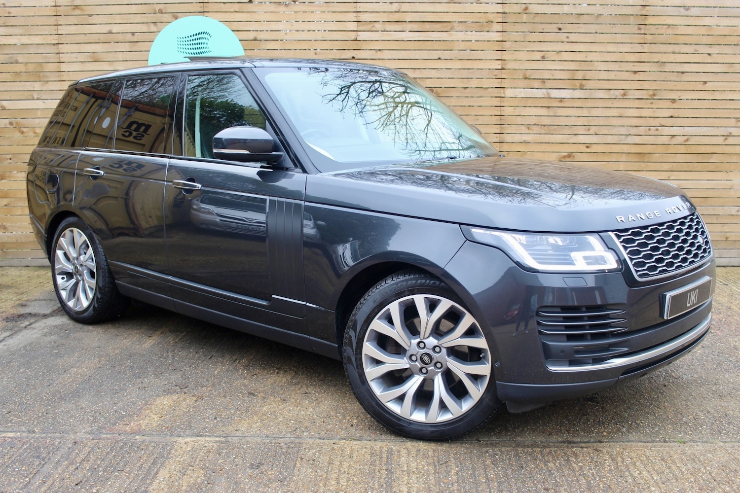 Used Land Rover Range Rover 2018 for sale - 77385194: Photo 2