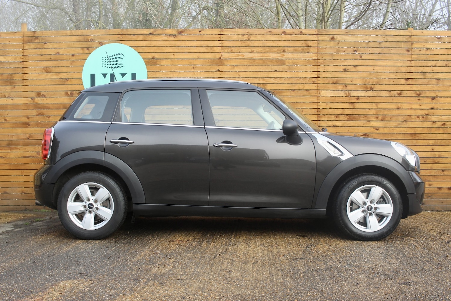 Used MINI Countryman 2016 for sale - 77357295: Photo 3