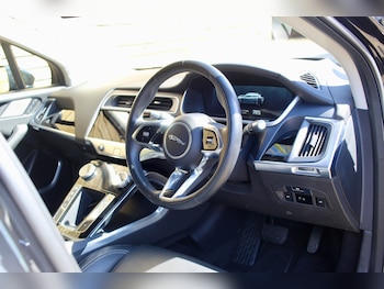 Used Jaguar I-Pace 2021 for sale - 78280924: Photo