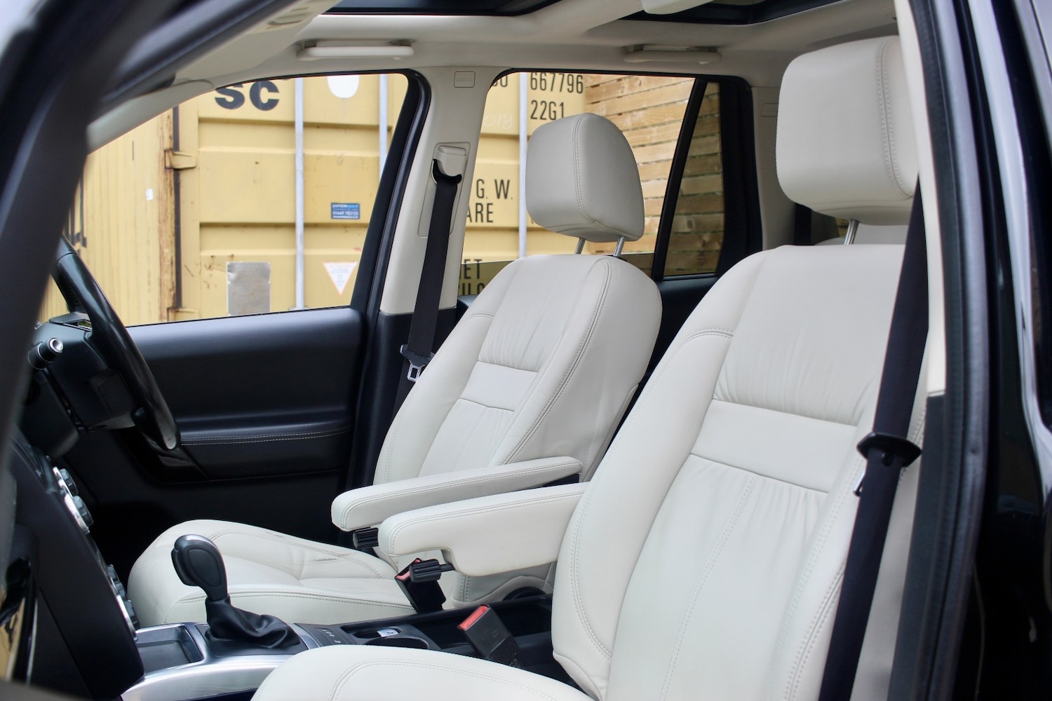 Used Land Rover Freelander 2 2014 for sale - 78038897: Photo 14