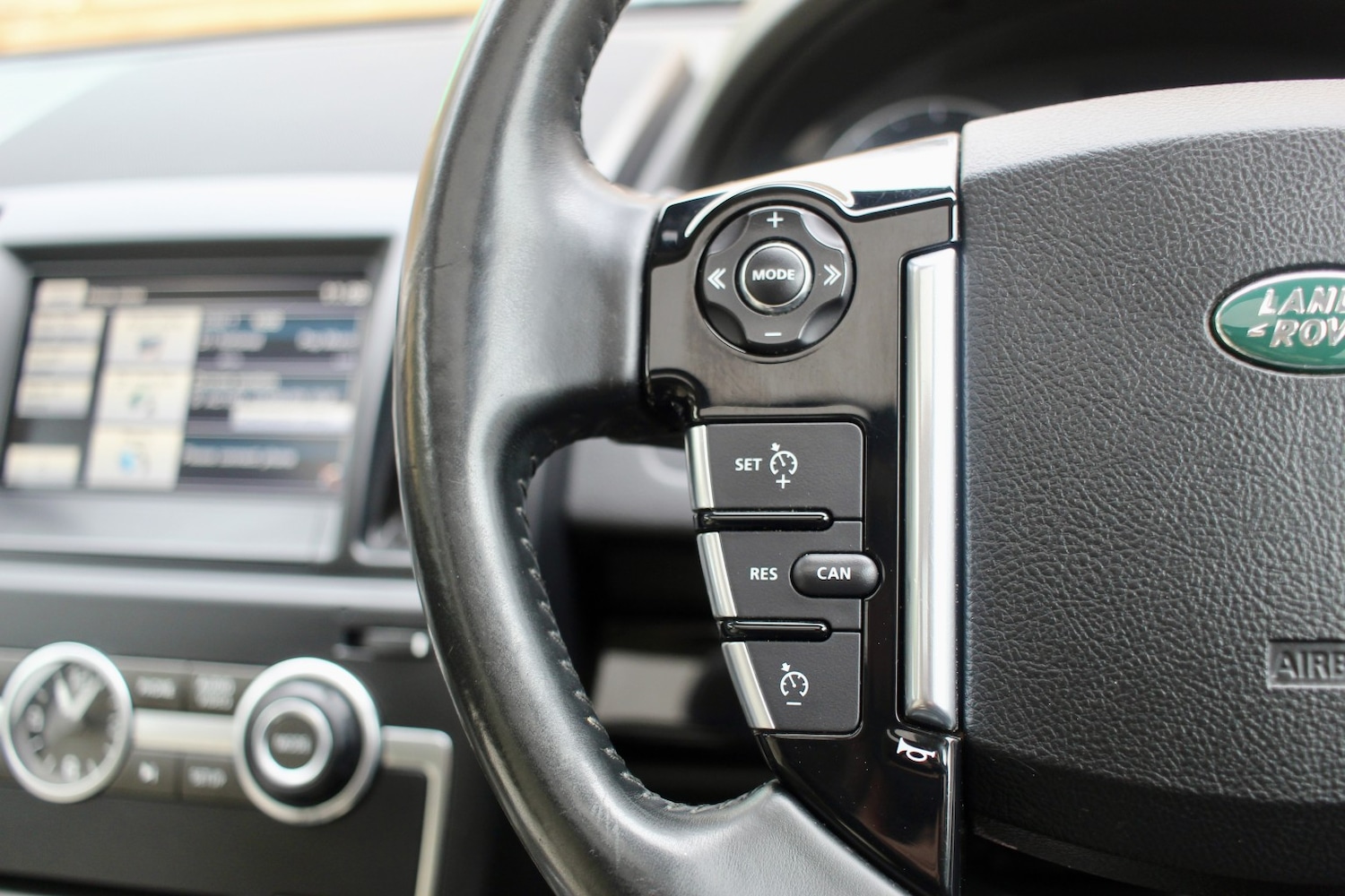 Used Land Rover Freelander 2 2014 for sale - 78038897: Photo 24