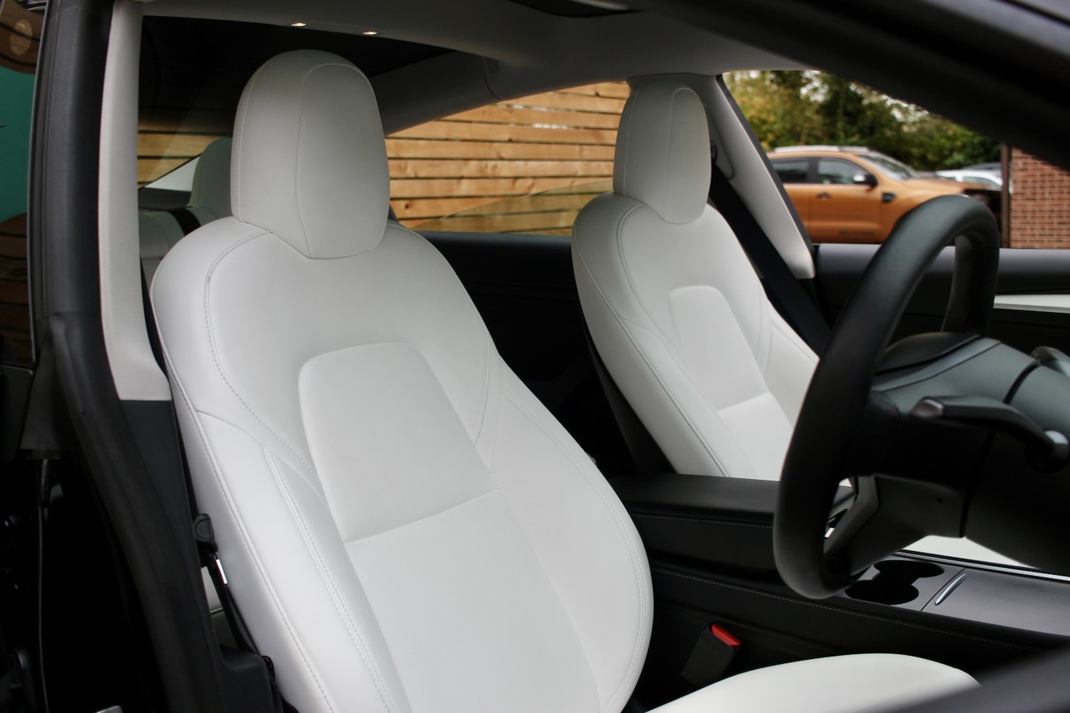 Used Tesla Model 3 2021 for sale - 76769646: Photo 10