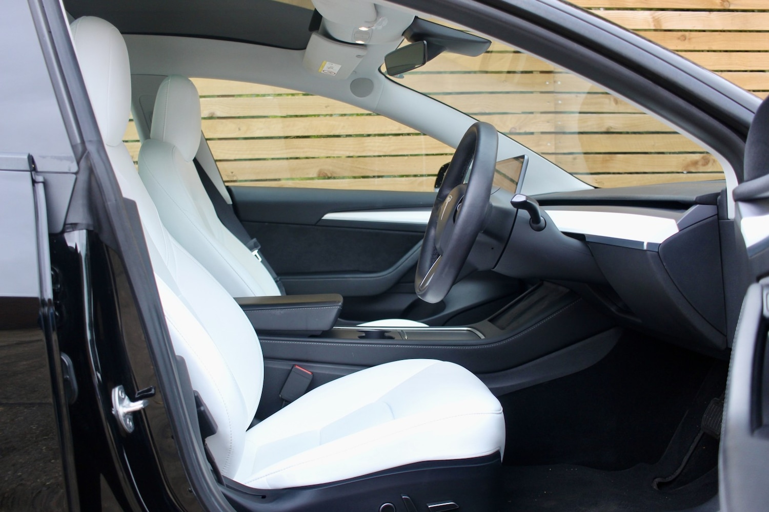 Used Tesla Model 3 2021 for sale - 76769646: Photo 8