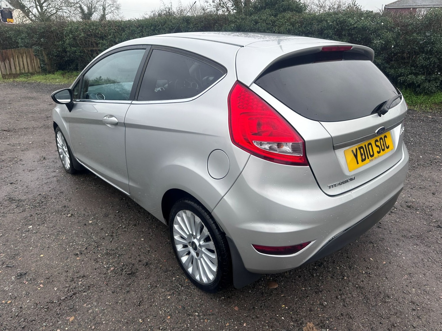 Used Ford Fiesta 2010 for sale - 77822536: Photo 4