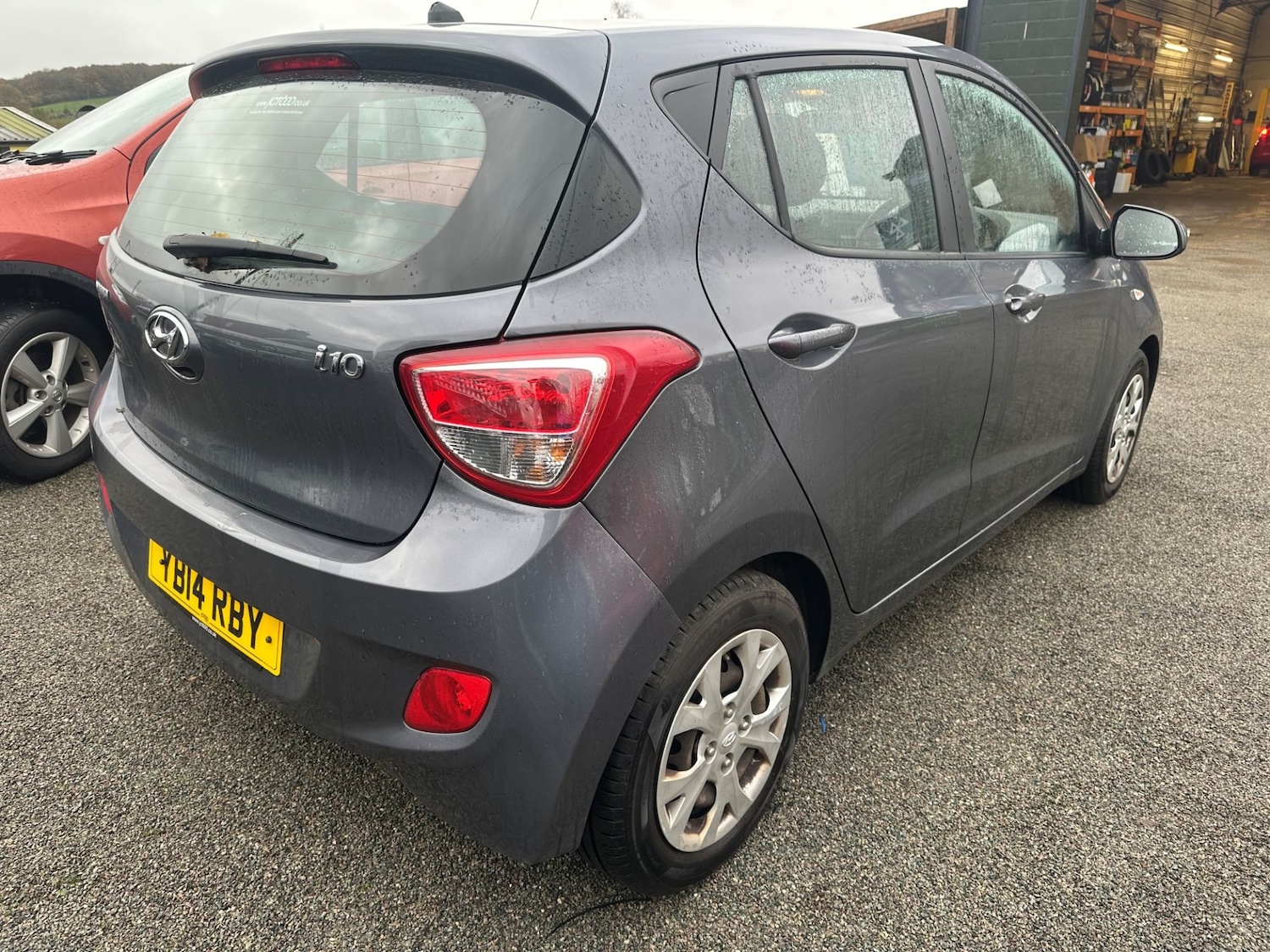 Used Hyundai i10 2014 for sale - 76541325: Photo 4