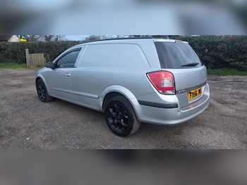 Used Vauxhall Astra Van 2006 for sale - 77822403: Photo