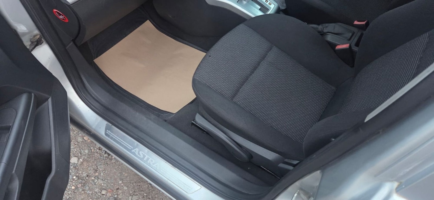 Used Vauxhall Astra Van 2006 for sale - 77822403: Photo 6