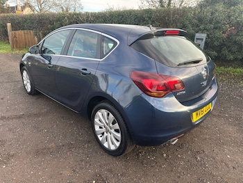 Used Vauxhall Astra 2011 for sale - 76791339: Photo