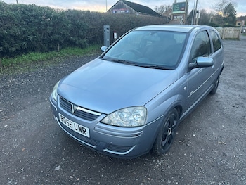 Used Vauxhall Corsa 2005 for sale - 77431689: Photo