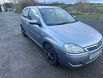 Used Vauxhall Corsa 2005 for sale - 77431689: Photo