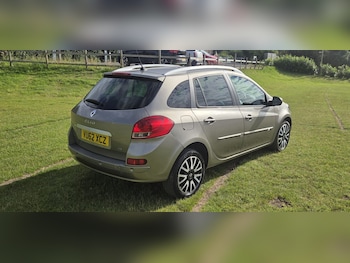 Used Renault Clio 2012 for sale - 78930092: Photo