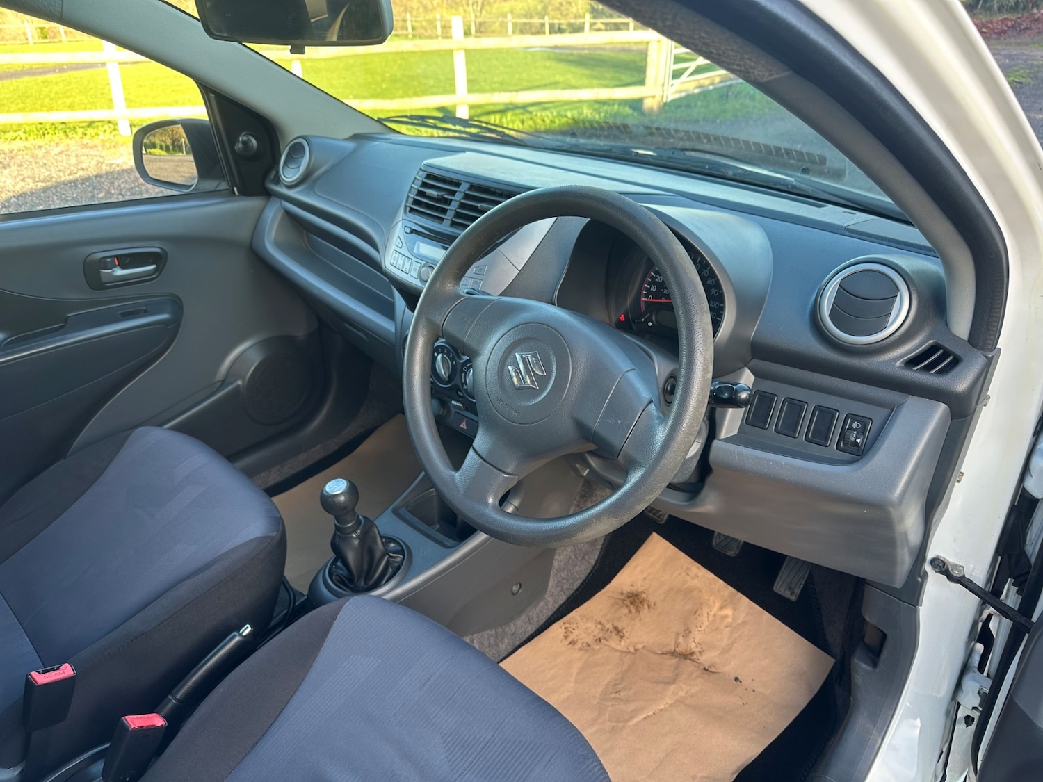 Used Suzuki Alto 2014 for sale - 76791579: Photo 5