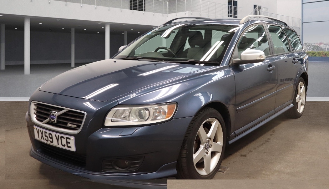 Used Volvo V50 2009 for sale - 76143929: Photo 2