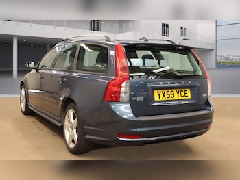 Used Volvo V50 2009 for sale - 76143929: Photo