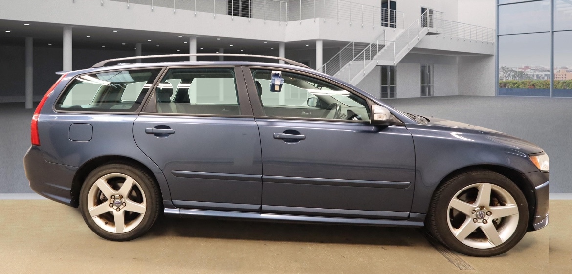 Used Volvo V50 2009 for sale - 76143929: Photo 5