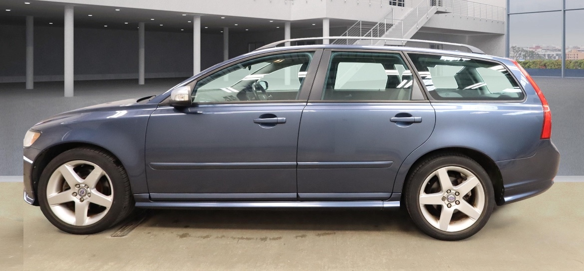 Used Volvo V50 2009 for sale - 76143929: Photo 6