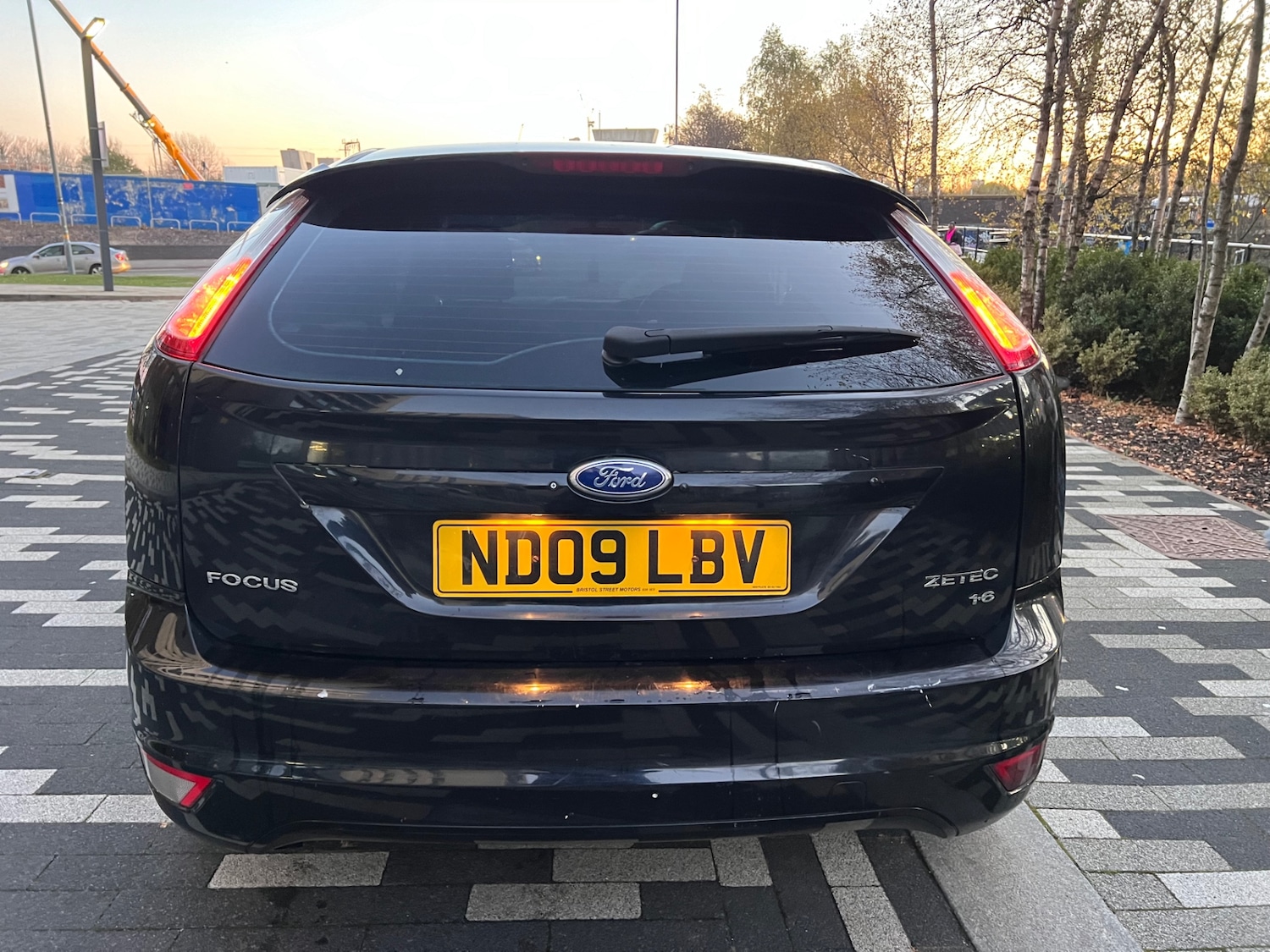 Used Ford Focus 2009 for sale - 76660035: Photo 4