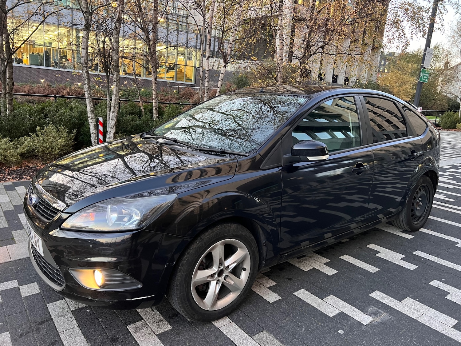 Used Ford Focus 2009 for sale - 76660035: Photo 9