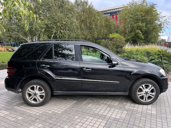 Used Mercedes-Benz M Class 2007 for sale - 76260955: Photo 2