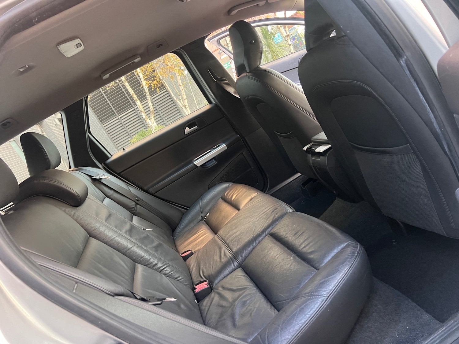 Used Volvo V50 2012 for sale - 76631094: Photo 10