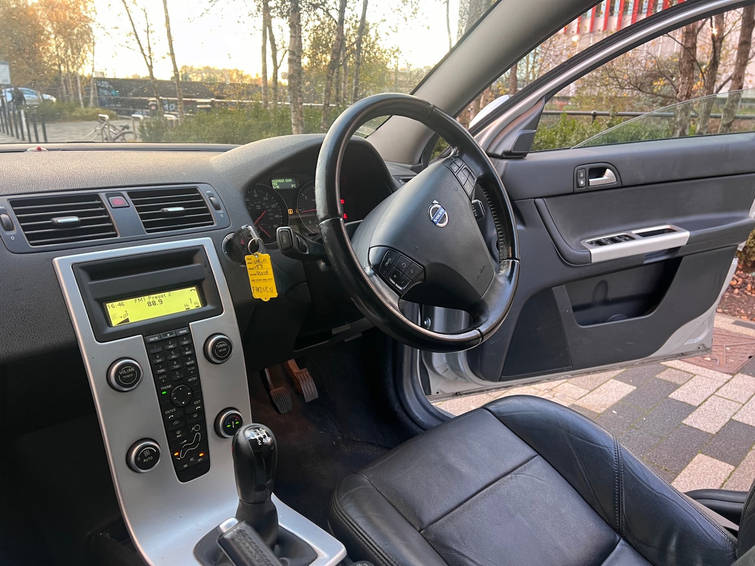 Used Volvo V50 2012 for sale - 76631094: Photo 13