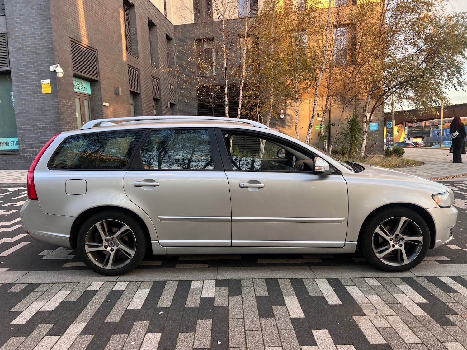 Used Volvo V50 2012 for sale - 76631094: Photo 7