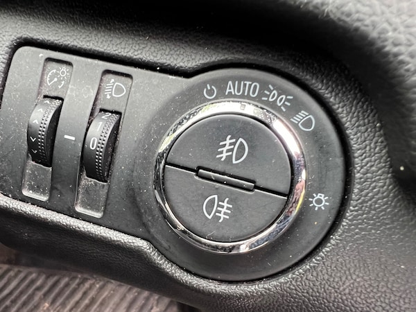 Used Vauxhall Insignia 2010 for sale - 76269561: Photo 19