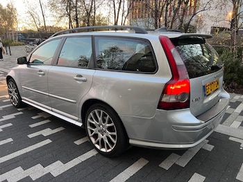 Used Volvo V50 2007 for sale - 76627393: Photo