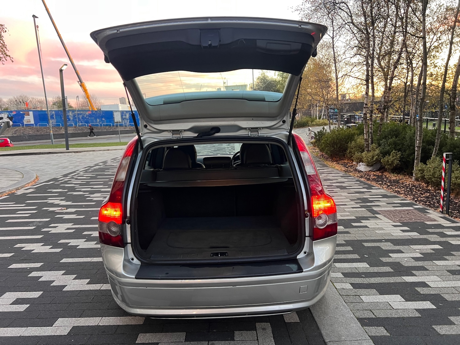 Used Volvo V50 2007 for sale - 76627393: Photo 4