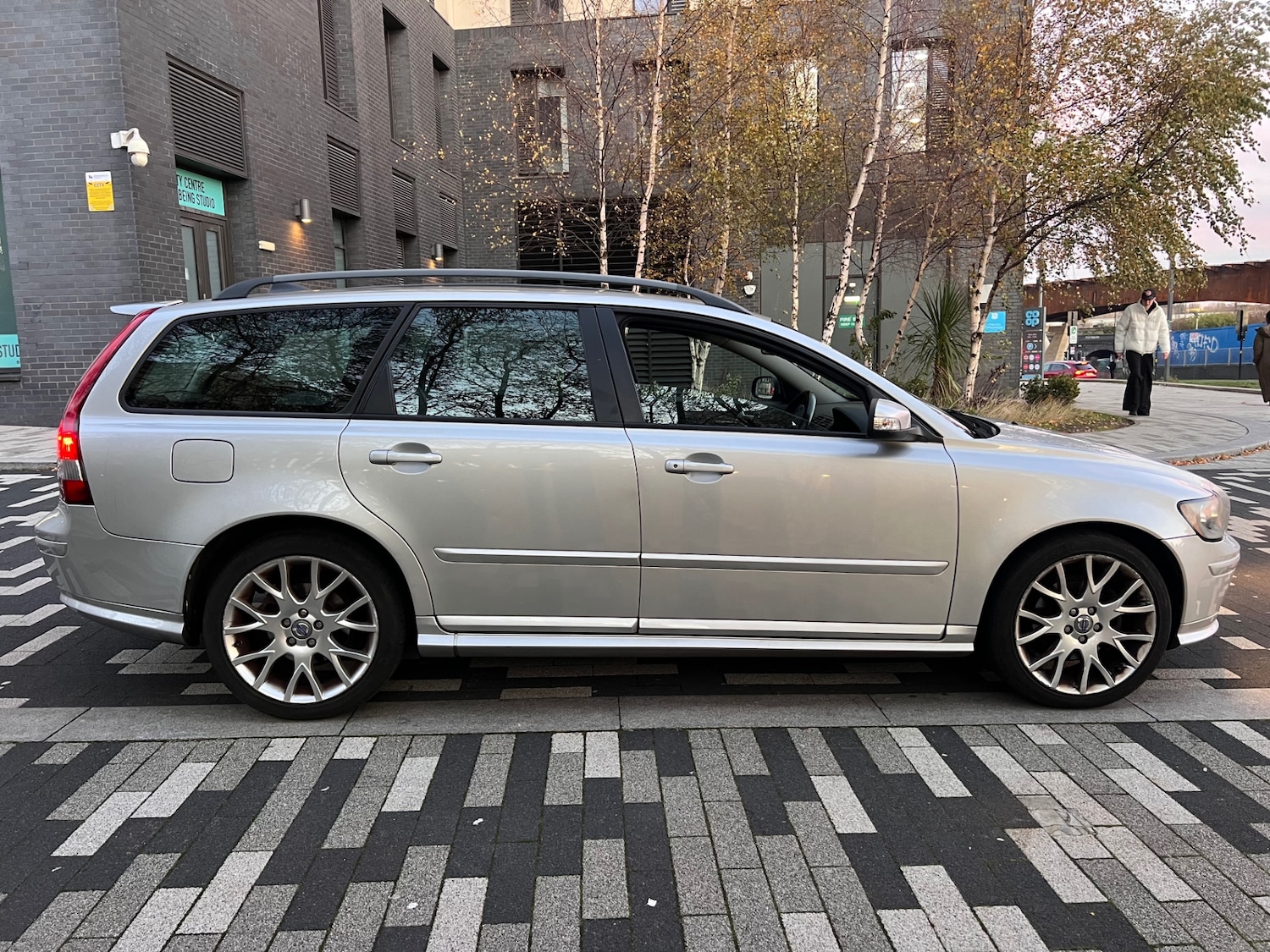 Used Volvo V50 2007 for sale - 76627393: Photo 7