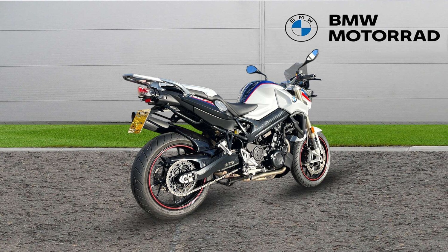BMW F800