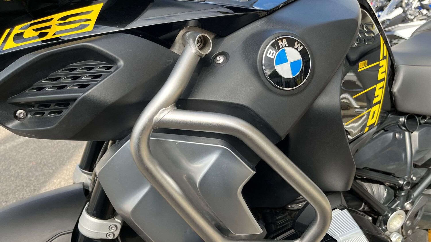 BMW R