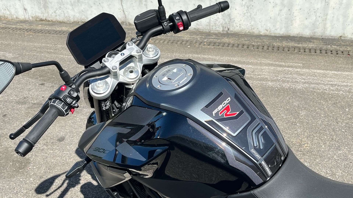 Used Bmw Motorrad F 900 R 2025 for sale - 78352100: Photo 11