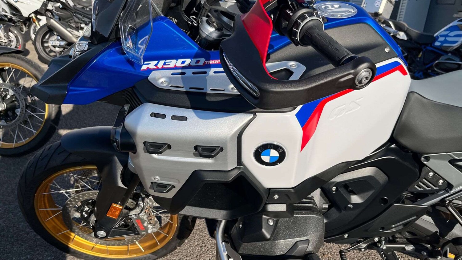 BMW R1300
