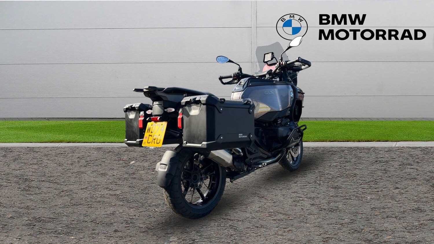 BMW R1300