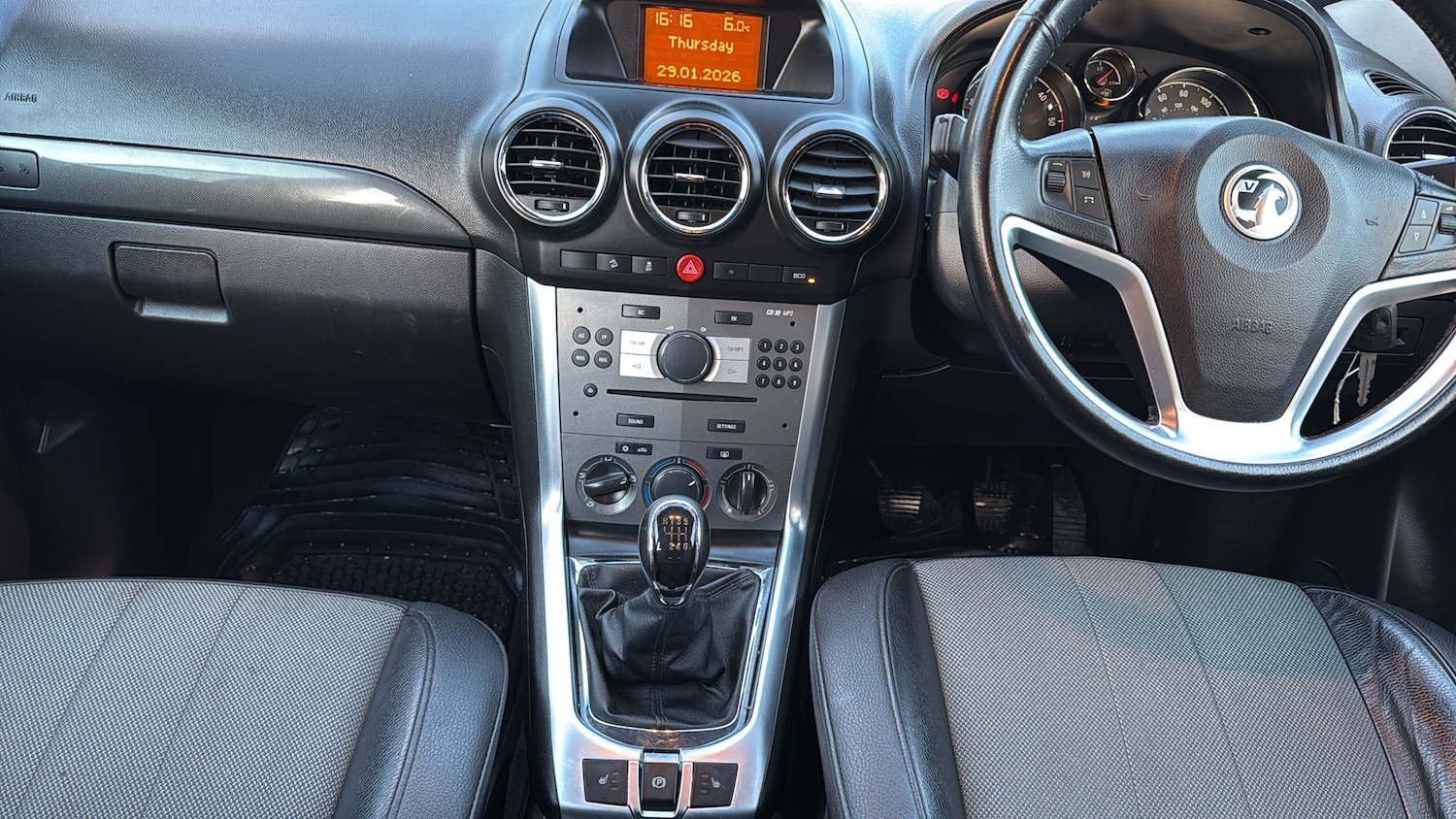 Used Vauxhall Antara 2012 for sale - 77368809: Photo 13