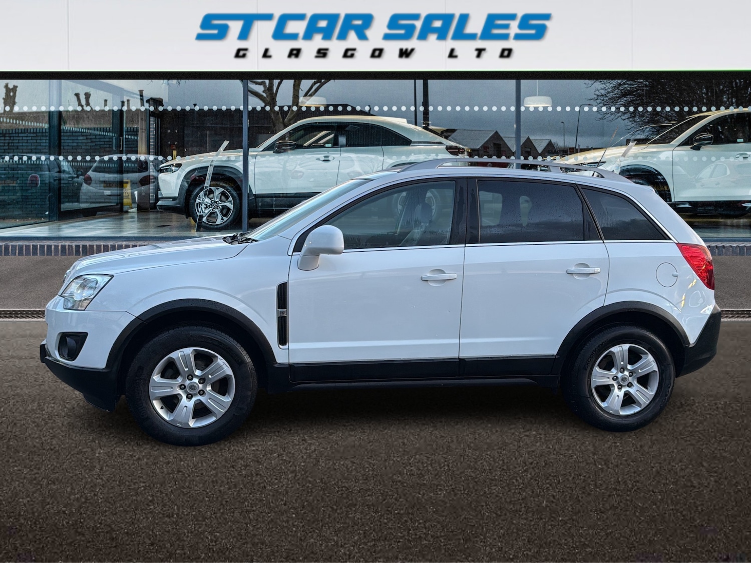 Used Vauxhall Antara 2012 for sale - 77368809: Photo 4