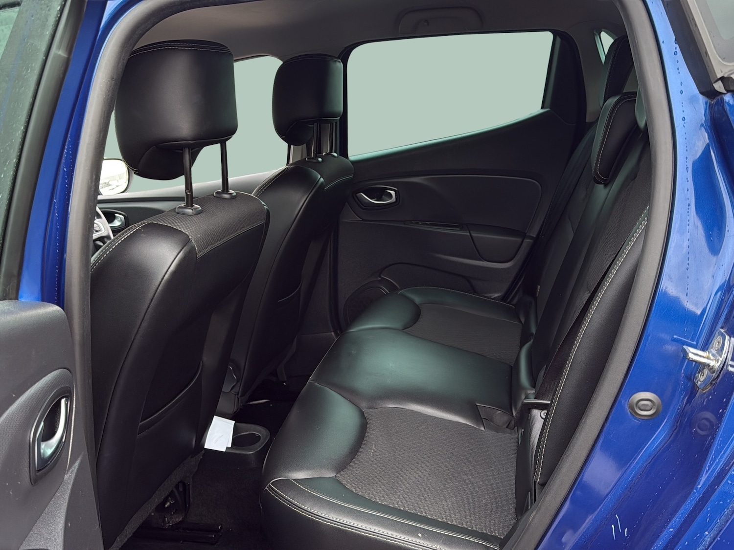 Used Renault Clio 2018 for sale - 76836519: Photo 8