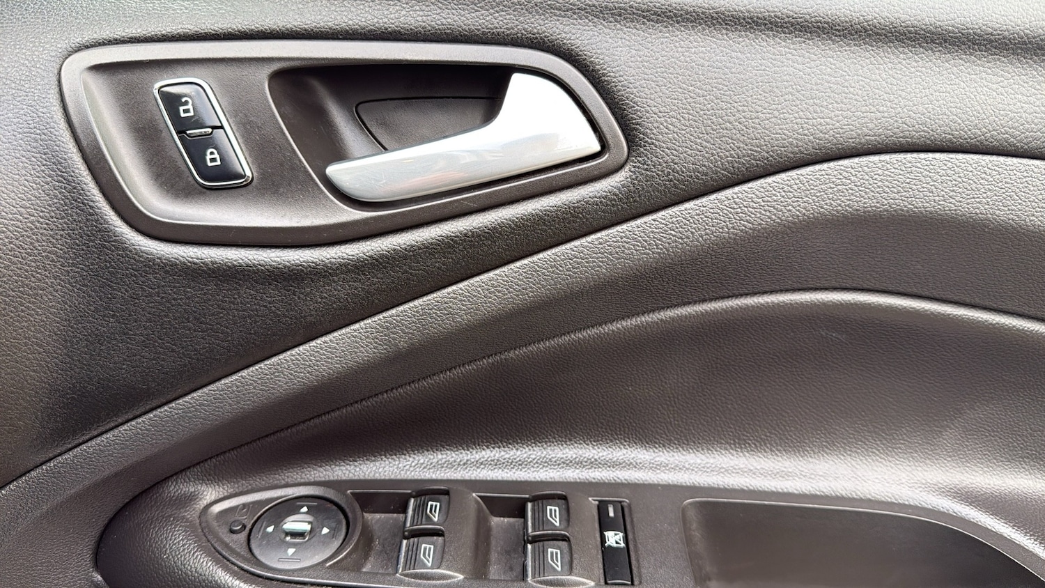 Used Ford Kuga 2014 for sale - 77236202: Photo 14